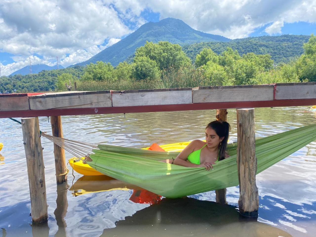 Mundo Abu * San Juan La Laguna