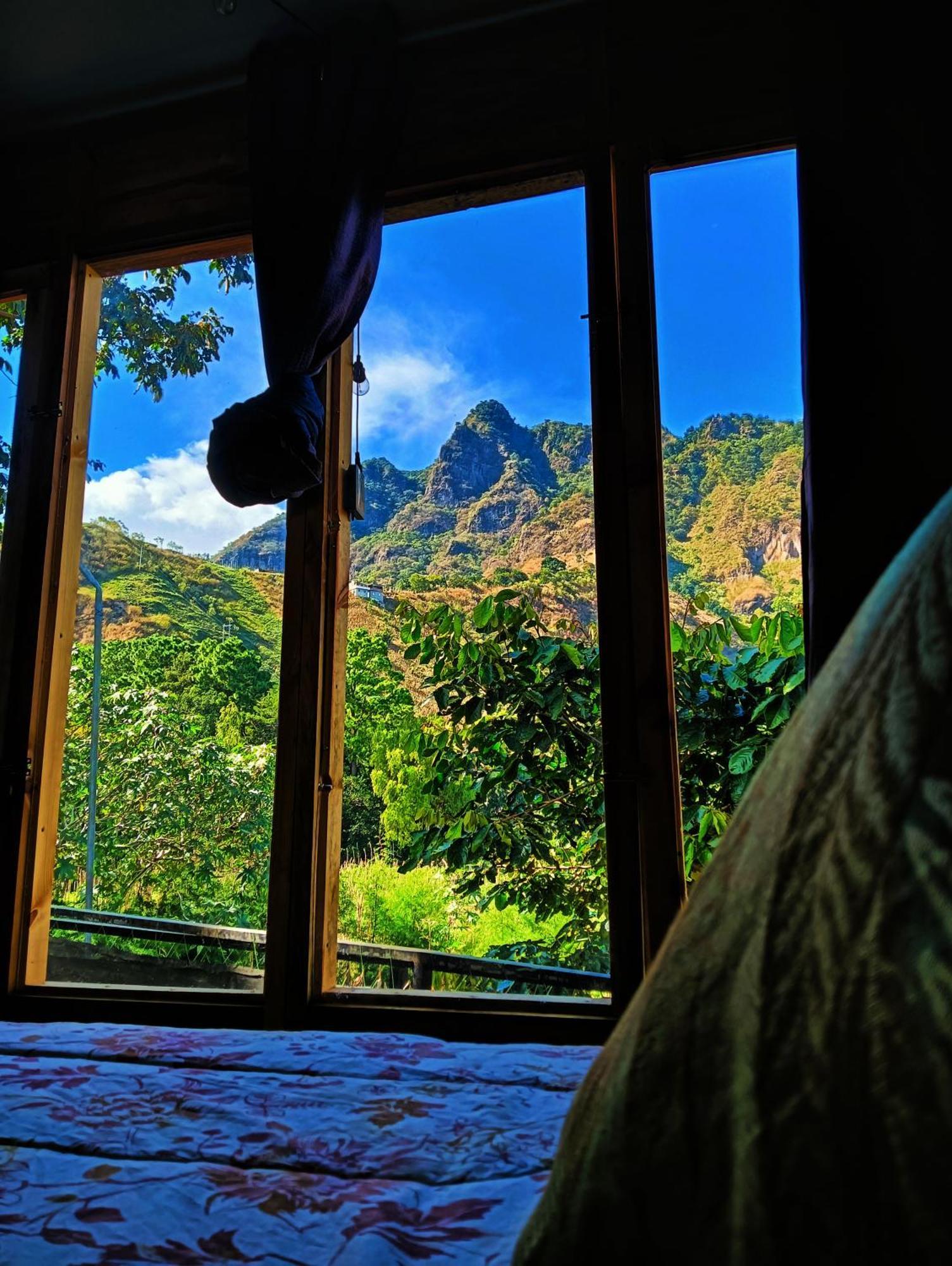 Mundo Abu San Juan La Laguna